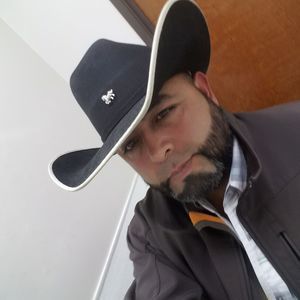 Meet your Posher, Benjamin